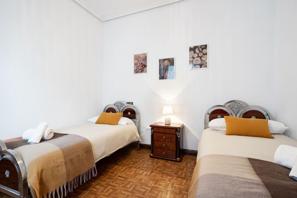 Apartamento Trisquel Gijon Exterior photo