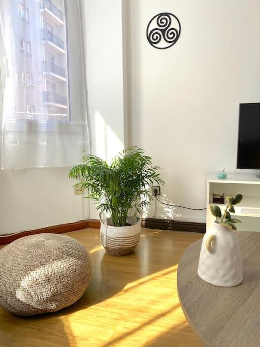Apartamento Trisquel Gijon Exterior photo